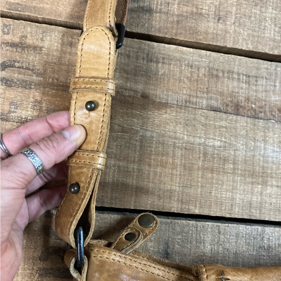 Walnut Hand bag | Tasche | Aunts & Uncles - Picture 4 of 8